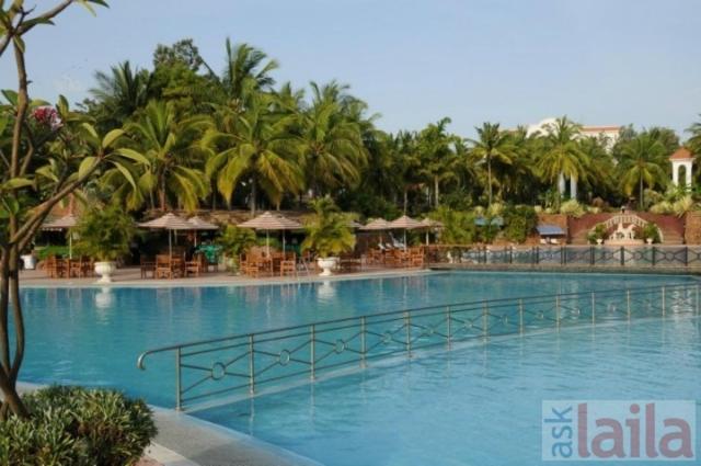 The Golden Palms Hotel & Spa Chik Banavar Bagian luar foto
