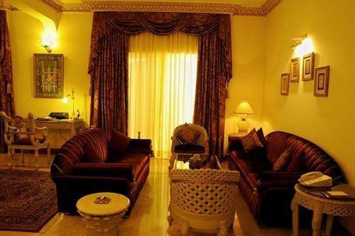 The Golden Palms Hotel & Spa Chik Banavar Bagian luar foto